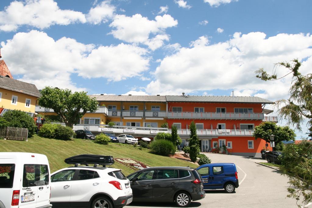 Pension Pleikner Millstatt Exterior foto